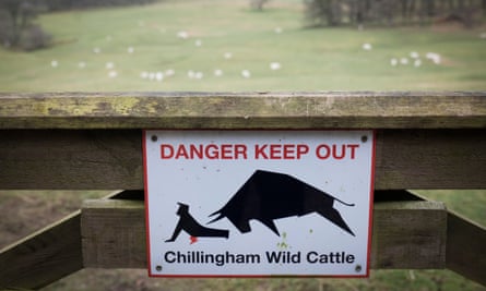 A danger keep out sign